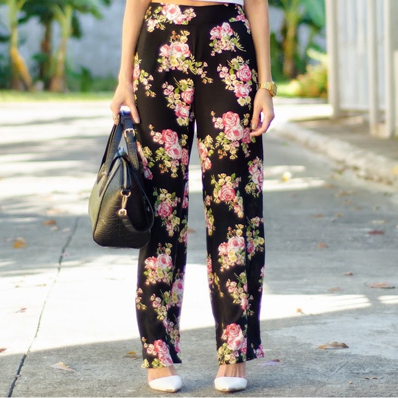 🆓 Black Floral High Waist Pants - Picture 2 of 5